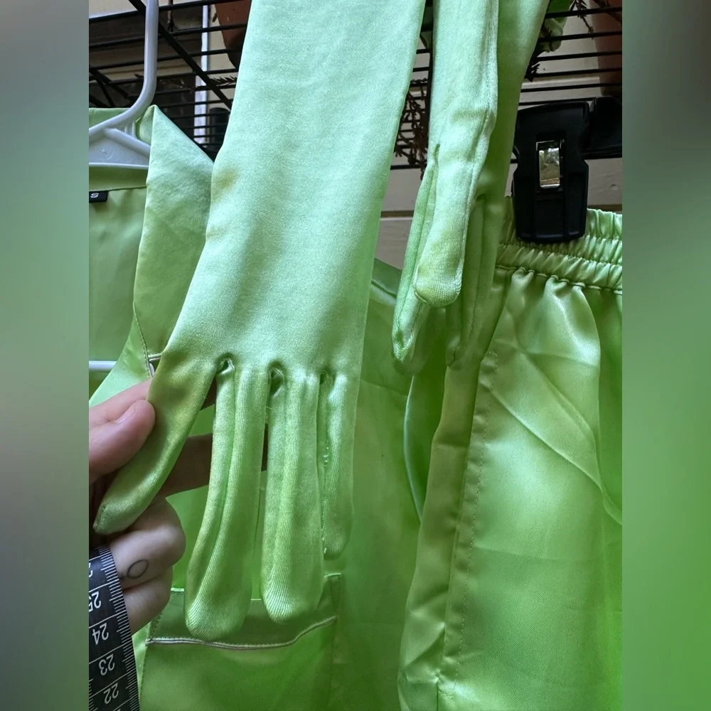 LIME GREEN SHINY Shimmer Pajama Set With Gloves Size Small Like New Pink Trim - Picture 8 of 11